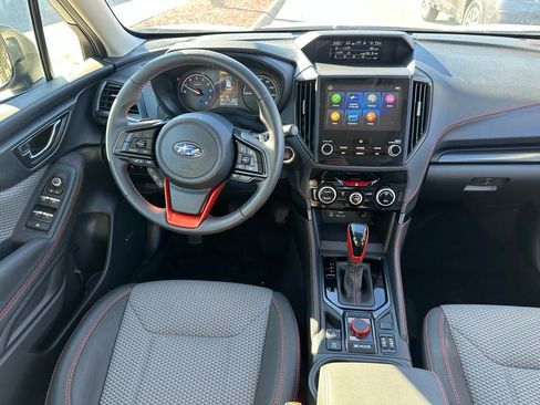 Used 2024 Subaru Forester Sport image 21