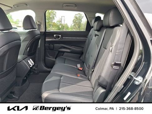 Used 2026 Kia Sorento EX AWD/4WD image 7