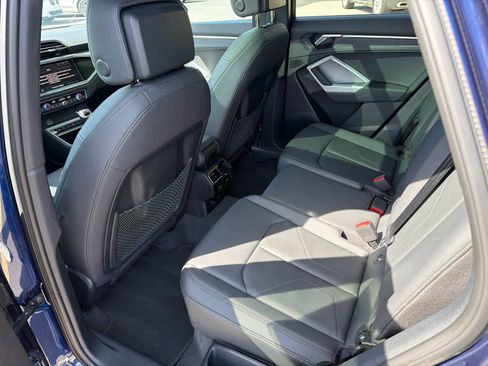 Used 2023 Audi Q3 2.0T Premium Plus w/ Premium Plus Package image 15