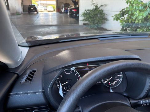 Used 2025 Nissan Sentra SV FWD image 28