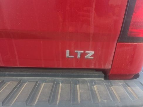 Used 2015 Chevrolet Silverado 1500 LTZ w/ LTZ Plus Package image 6