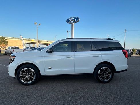 New 2027 Ford Expedition King Ranch AWD/4WD image 4