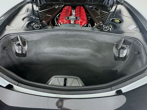 Used 2023 Chevrolet Corvette Z06 w/ Z07 Performance Package image 26