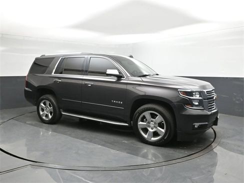 Used 2018 Chevrolet Tahoe Premier w/ Max Trailering Package image 17