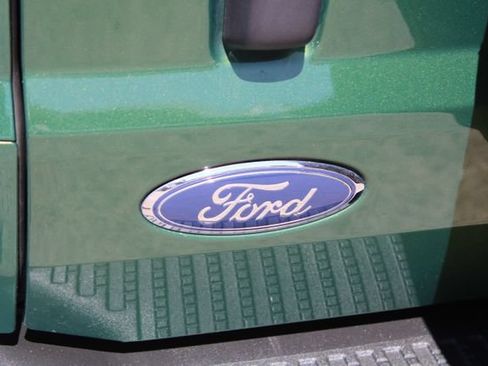 Used 2025 Ford Bronco Badlands AWD/4WD image 9