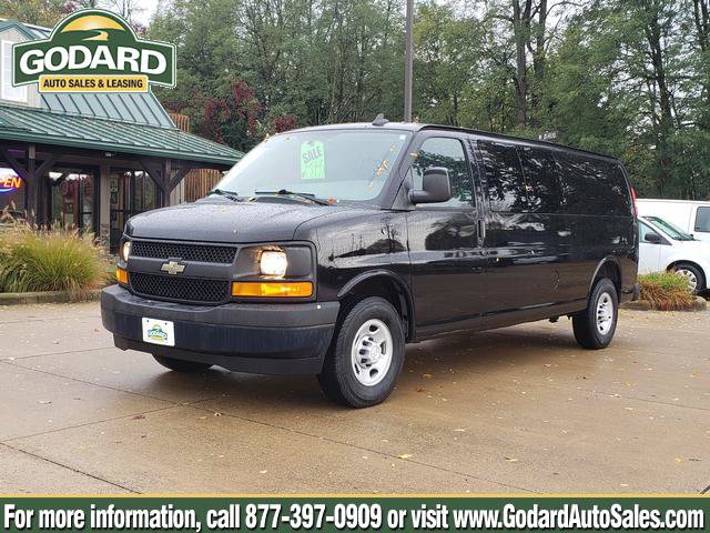 Used 2017 Chevrolet Express 3500 LS RWD image 1