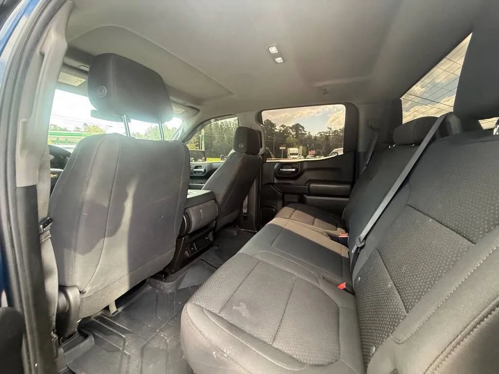 Used 2022 Chevrolet Silverado 1500 Custom AWD/4WD image 9