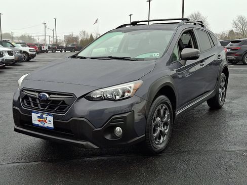 Used 2021 Subaru Crosstrek 2.5i Sport w/ Moonroof Package image 3