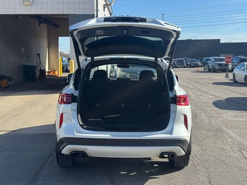 Certified 2024 INFINITI QX50 Sport image 30