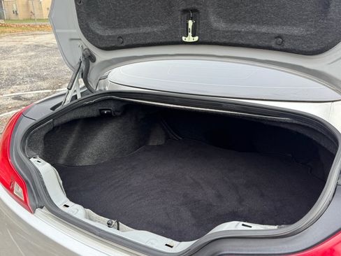 Used 2012 INFINITI G37 x w/ Premium Pkg image 15
