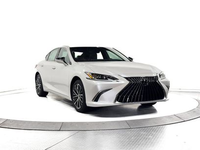 New 2025 Lexus ES 350 w/ Premium Package