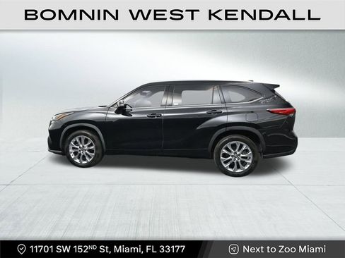 Used 2020 Toyota Highlander Limited image 2