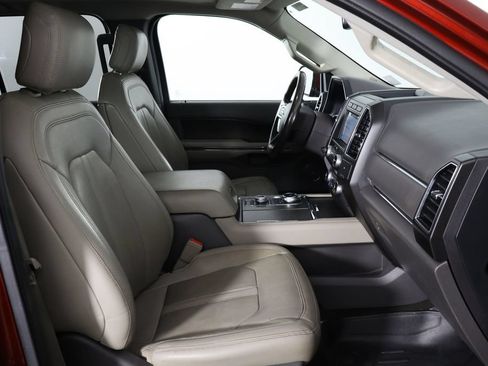 Used 2019 Ford Expedition Max Limited w/ Equipment Group 301A AWD/4WD image 19
