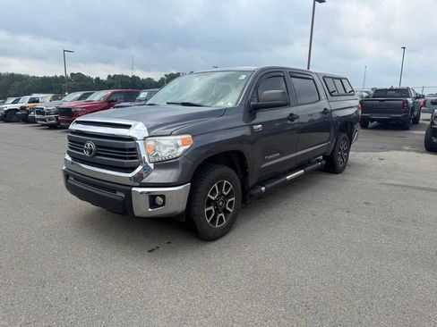 Used 2015 Toyota Tundra SR5 w/ TRD Off Road Package AWD/4WD image 2