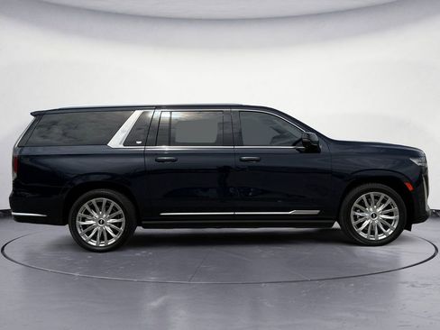 Used 2021 Cadillac Escalade ESV Premium Luxury w/ Driver Assist Tech Package image 4