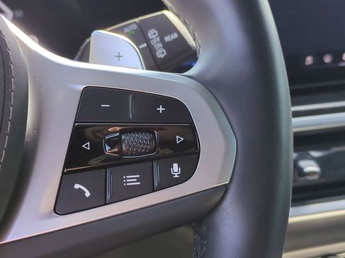 Certified 2024 BMW X5 xDrive50e w/ M Sport Package image 20