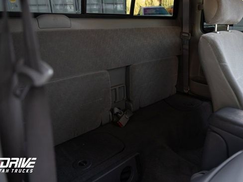 Used 2004 Toyota Tacoma 4x4 Xtracab V6 image 15
