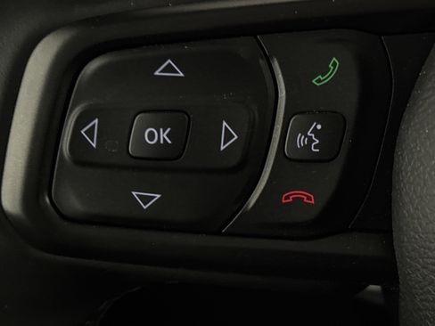 Used 2022 Jeep Wrangler Sport S image 28