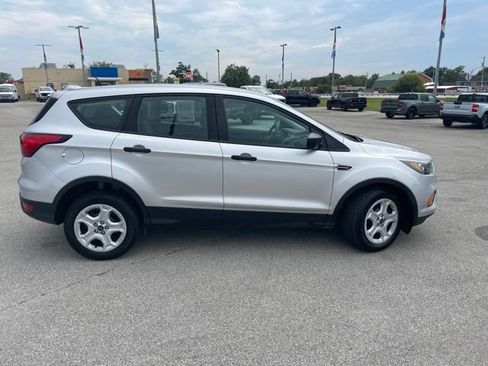 Used 2019 Ford Escape S FWD image 11