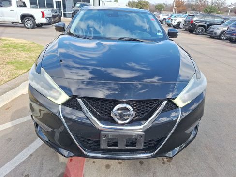 Used 2018 Nissan Maxima Platinum image 9