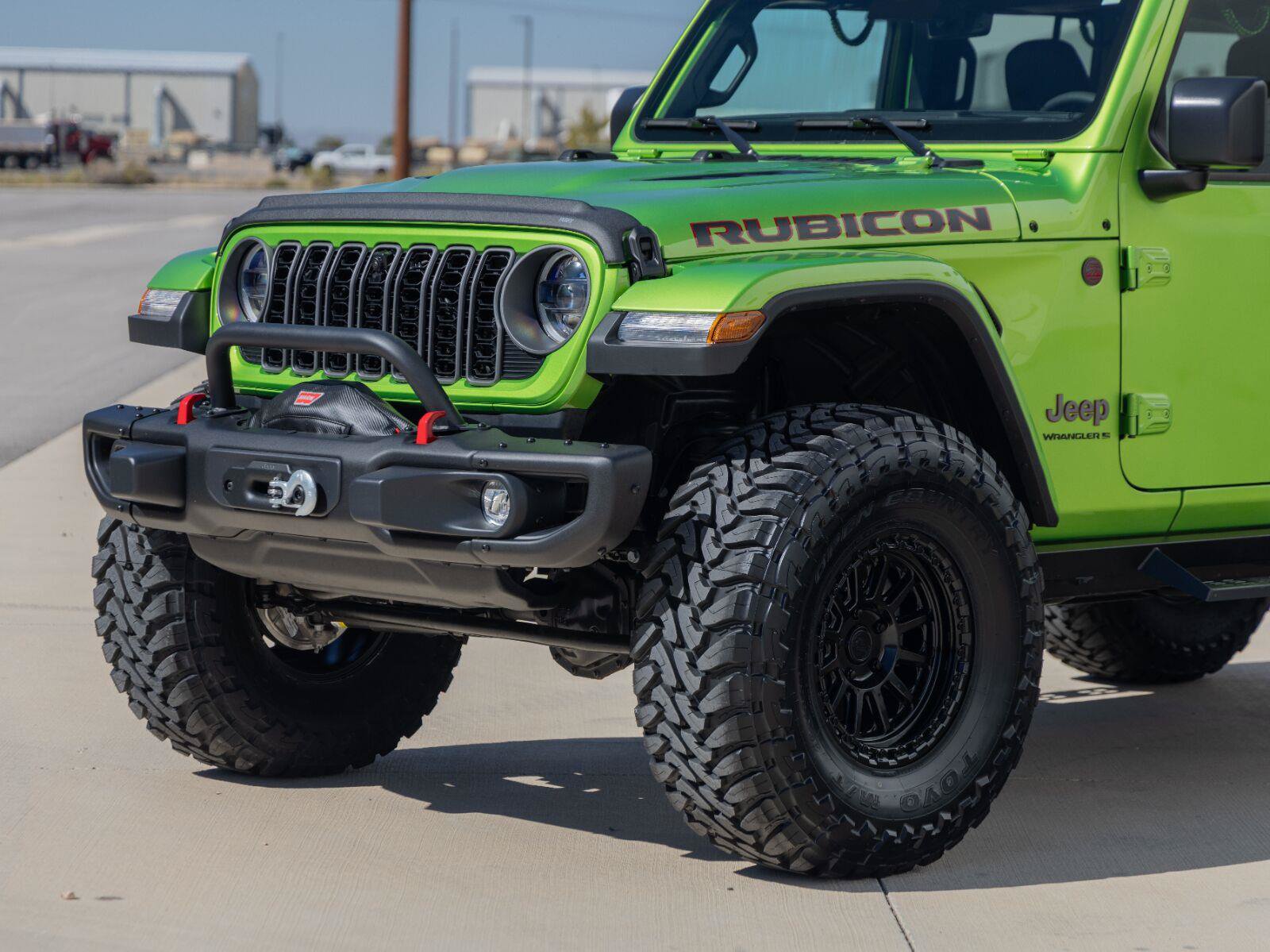 Used 2025 Jeep Wrangler Unlimited Rubicon w/ Safety Group AWD/4WD image 15
