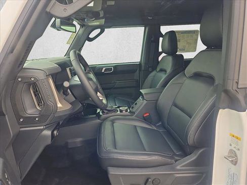 New 2026 Ford Bronco Outer Banks image 4