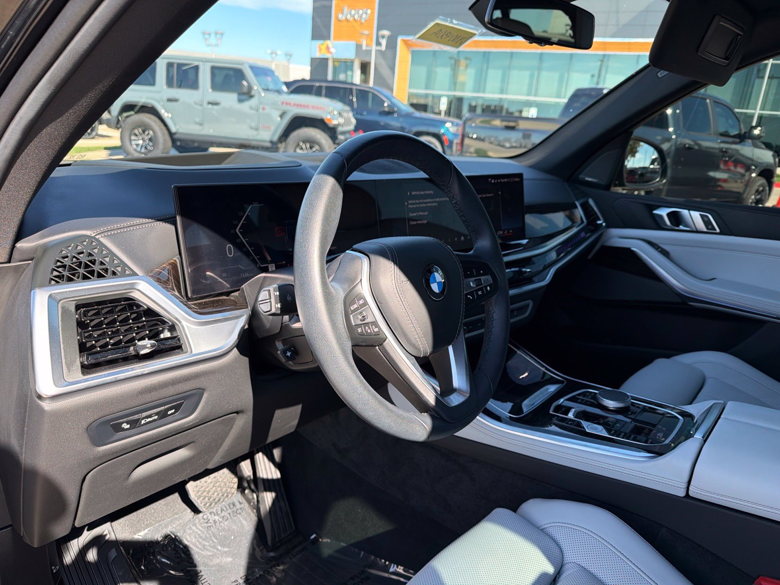Used 2025 BMW X5 sDrive40i w/ Premium Package RWD image 10