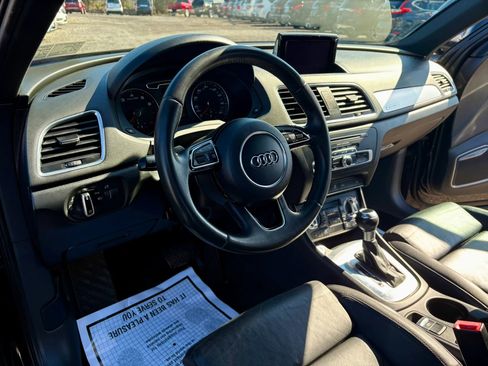 Used 2015 Audi Q3 2.0T Prestige w/ Prestige Package image 16