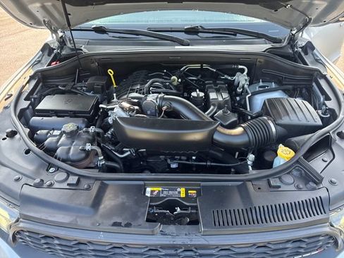 Used 2023 Dodge Durango GT AWD/4WD image 12