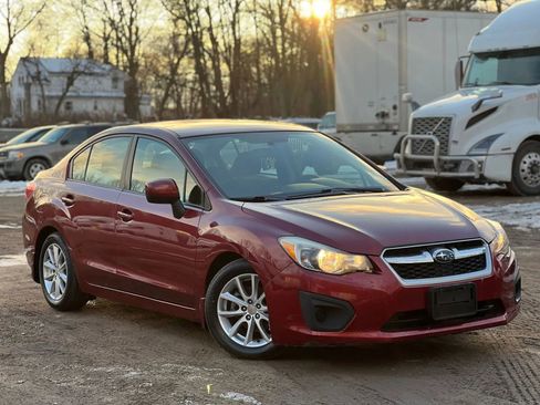 Used 2014 Subaru Impreza 2.0i Premium w/ All-Weather Package w/CVT image 8