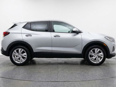 Used 2025 Buick Encore GX Preferred image 11
