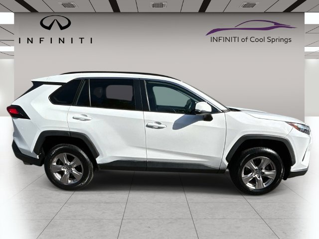 Used 2022 Toyota RAV4 XLE AWD/4WD image 8