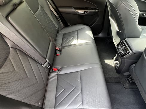 Used 2023 Lexus NX 350h AWD image 38