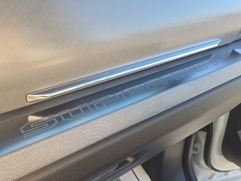 Used 2025 Ford F350 Platinum image 51