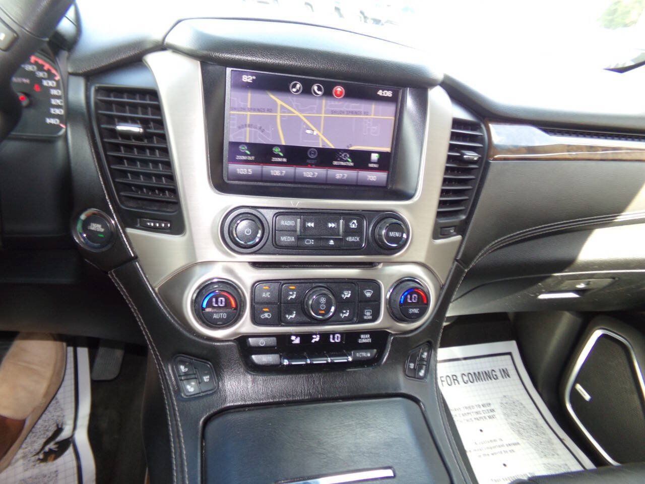 Used 2015 GMC Yukon Denali w/ Touring Package AWD/4WD image 61