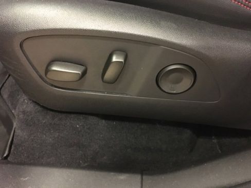 Used 2024 Chevrolet Traverse RS w/ LPO, Floor Liner Package image 39