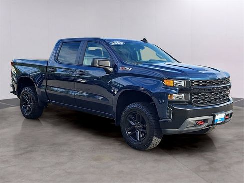 Used 2022 Chevrolet Silverado 1500 Custom Trail Boss w/ Safety Confidence Package image 3