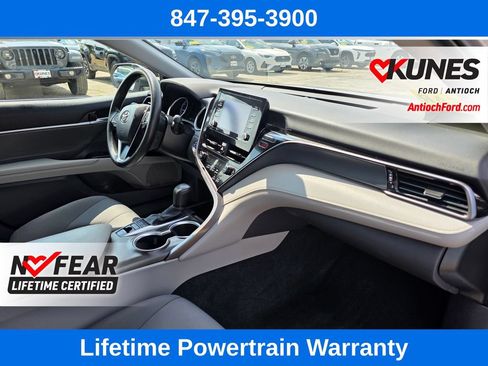 Used 2022 Toyota Camry LE FWD image 27