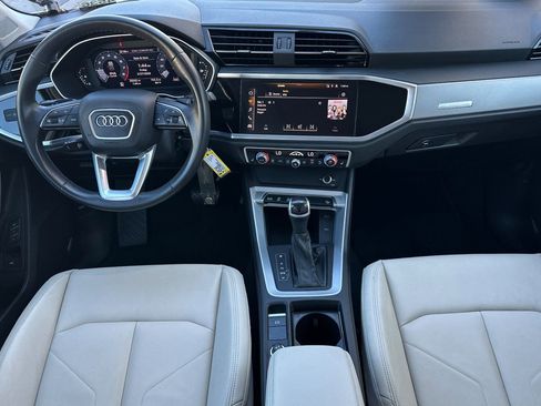 Used 2023 Audi Q3 2.0T Premium w/ Convenience Package image 13