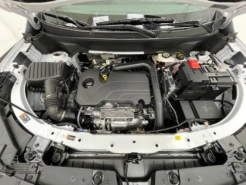 New 2026 Chevrolet Equinox LT w/ Safety and Technology Package AWD/4WD image 15