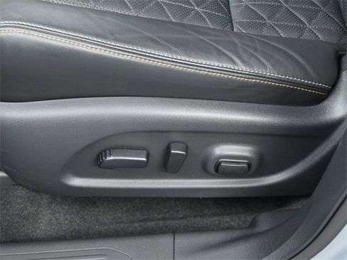 Used 2024 Nissan Murano Platinum w/ Cargo Package image 11