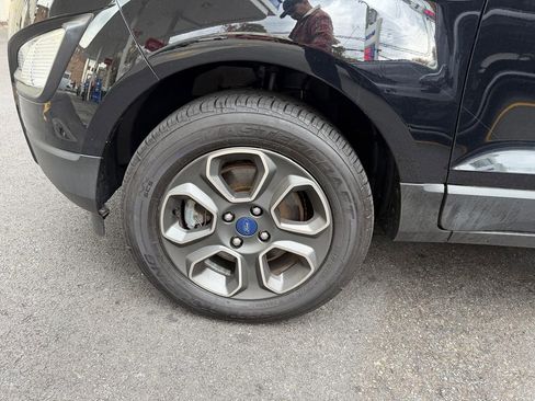 Used 2019 Ford EcoSport S image 14