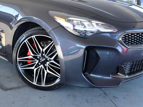 Used 2022 Kia Stinger GT1 image 4