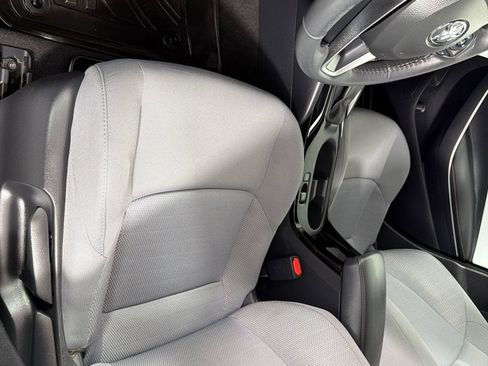 Used 2024 Toyota Corolla SE w/ SE Convenience Package FWD image 11