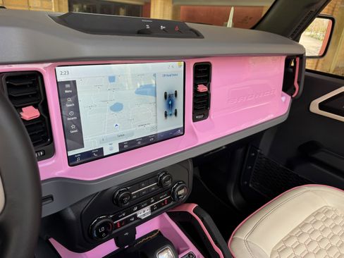 Used 2024 Ford Bronco Big Bend image 51