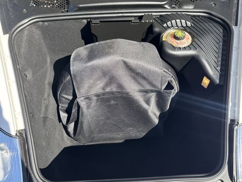 Used 2002 Porsche 911 Cabriolet image 19