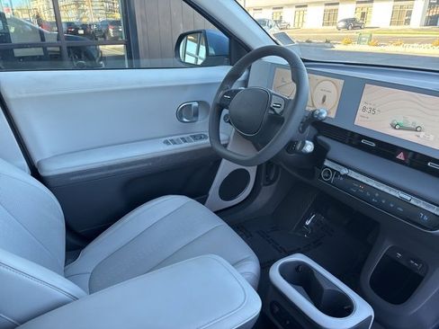 Used 2023 Hyundai Ioniq 5 SEL image 13