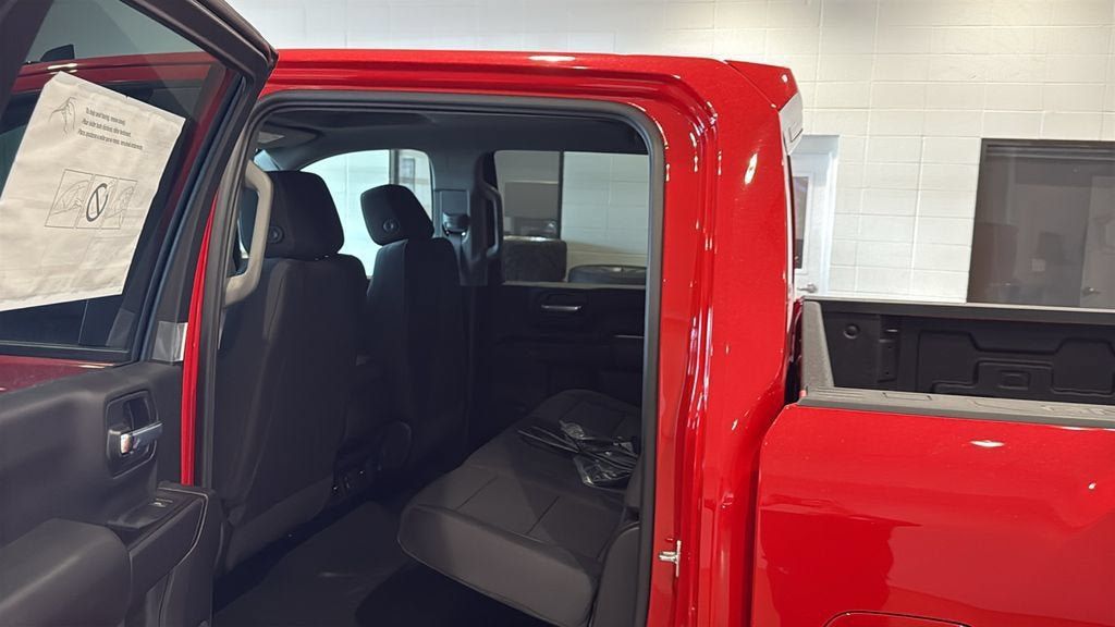 New 2026 GMC Sierra 2500 Pro w/ Convenience Package AWD/4WD image 16