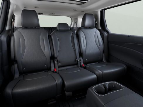New 2026 Kia Carnival SX FWD image 12