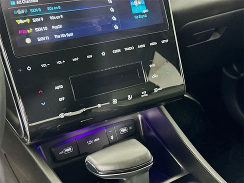 Used 2024 Hyundai Santa Cruz Limited image 27